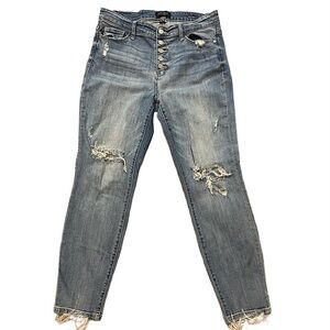 Judy blue boyfriend jeans light wash distressed fryed pants